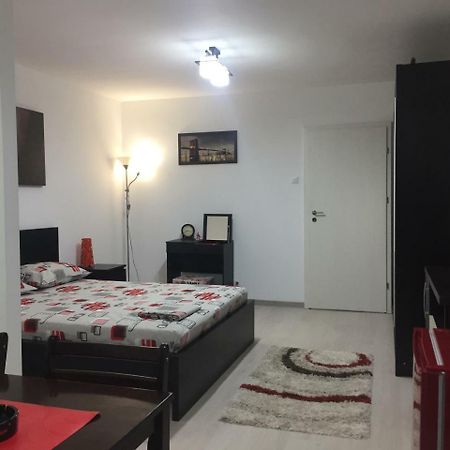 Faleza Apartment Galaţi Exterior foto